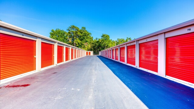Drive Up Storage Units in Sneads Ferry NC